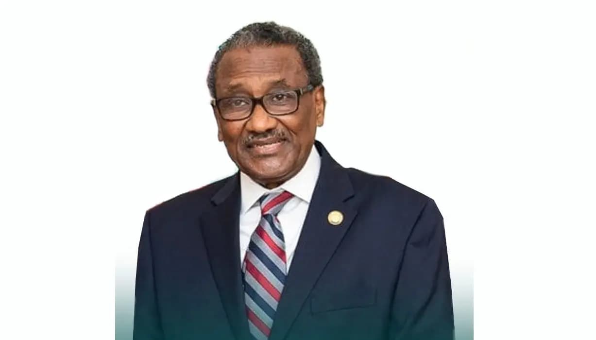 السياسة والأخبار