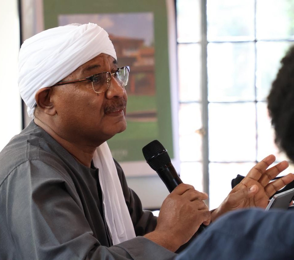 بين التمكين والعلمنة: أزمة بناء الدولة في السودان